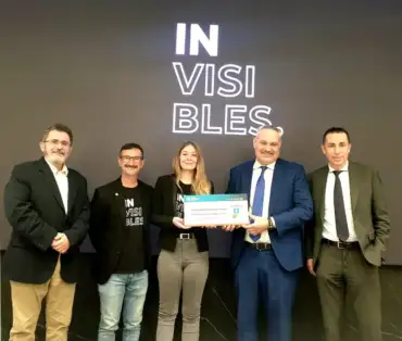 Asociación Social Invisibles y Grupo Cajamar