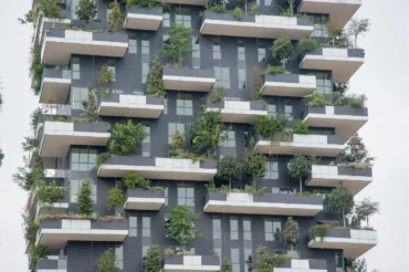Qué es la permacultura, bosque vertical Milan