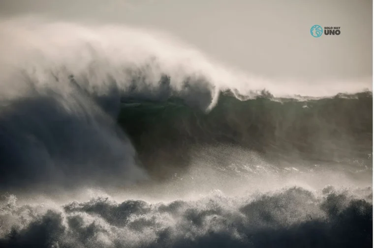 Energía del mar la fuerza de las olas
