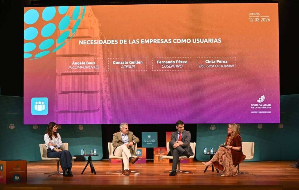 La logística sostenible hace empresas más eficientes y crea valor, según los expertos reunidos en el Foro Cajamar Sostenibilidad - Solo Hay Uno Primera mesa redonda en el II Foro Cajamar sobre Sostenibilidad - Logística Verde